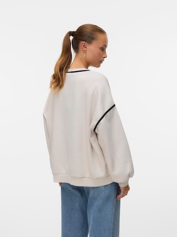 VERO MODA Sweatshirt 'VMShirley' in Wit