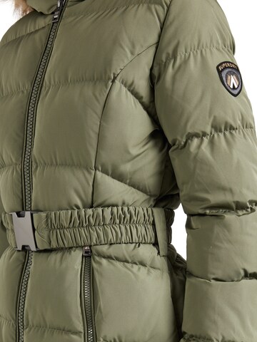Geacă de primăvară-toamnă 'FUJI' de la Superdry pe verde