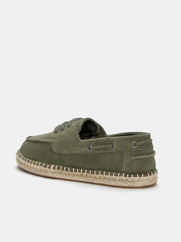 Pull&Bear Moccasins in Green