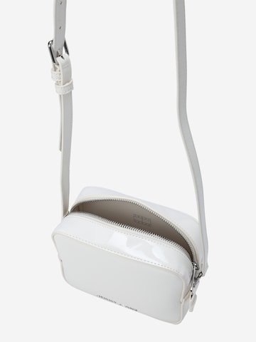 Tommy Jeans Crossbody Bag 'ESS MUST' in White
