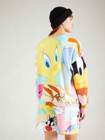 PRINCESS GOES HOLLYWOODSweater majica 'Looney Tunes' - crna boja