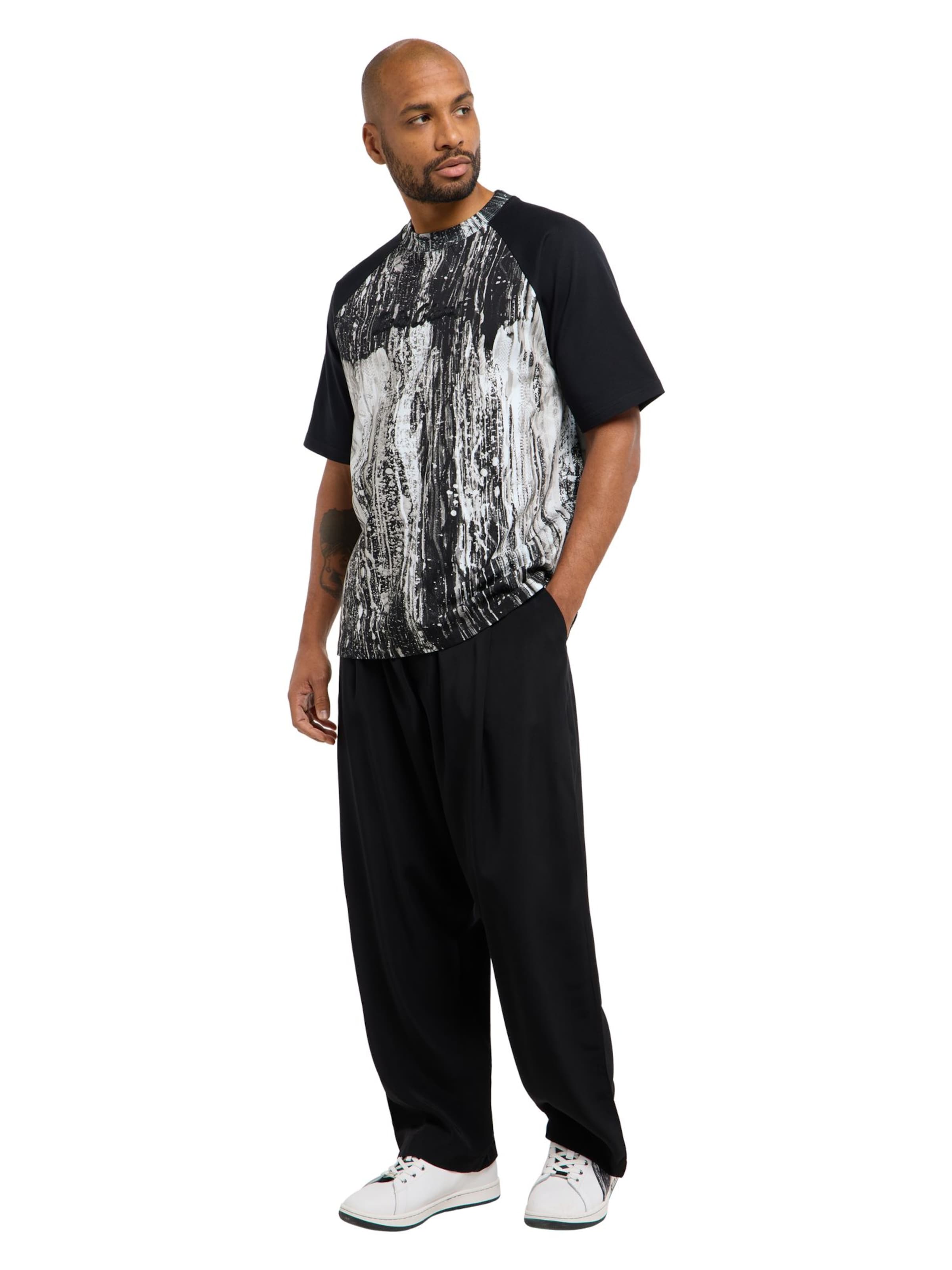 Carlo Colucci Regular Trousers 'Fasolt' in Black