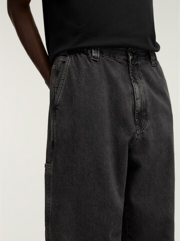 Loosefit Jeans di Pull&Bear in nero