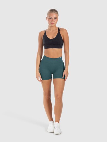 Smilodox Slimfit Shorts 'Priska' in Grün