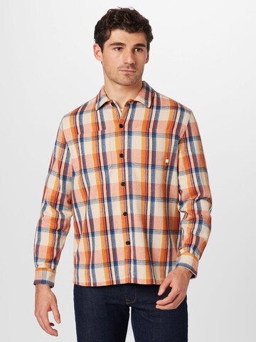 FARAH - Ajuste regular Camisa 'Whistler' en beige: frente