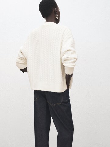 Cardigan 'Talcore' MANGO en beige