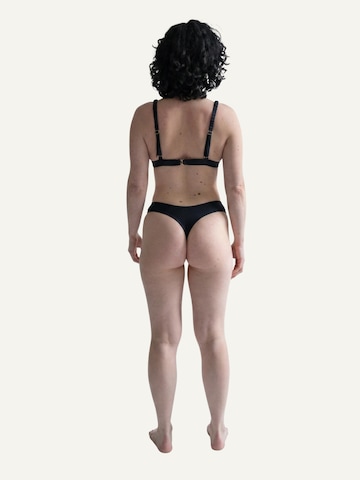 ZUBEK - Braga 'Women's Seaweed Thong - Black' en negro