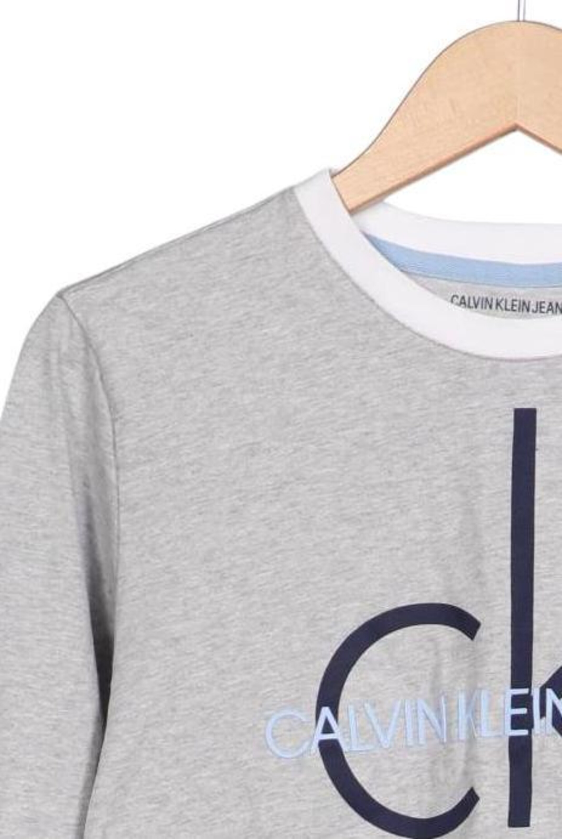 Calvin Klein Jeans Top & Shirt in L in Grey