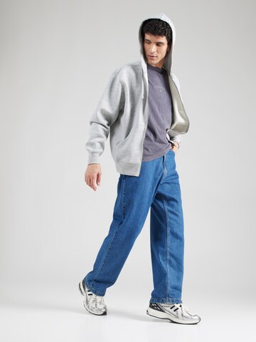 Maglietta di Champion Authentic Athletic Apparel in lilla
