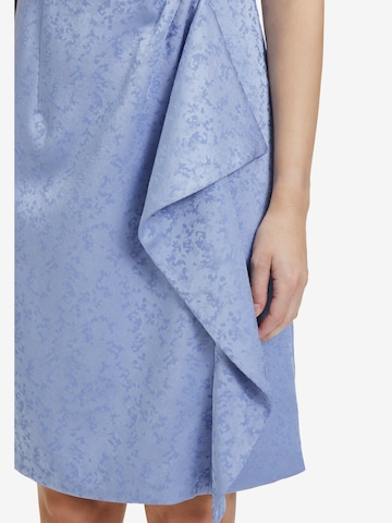 Robe fourreau Betty Barclay en bleu