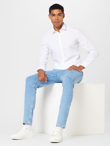 HUGO Red Slim fit Button Up Shirt 'Elisha' in White