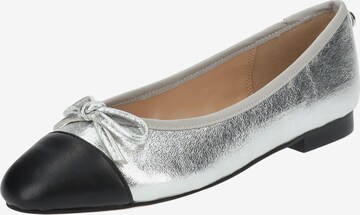 STEVE MADDEN Ballet Flats in Silver: front