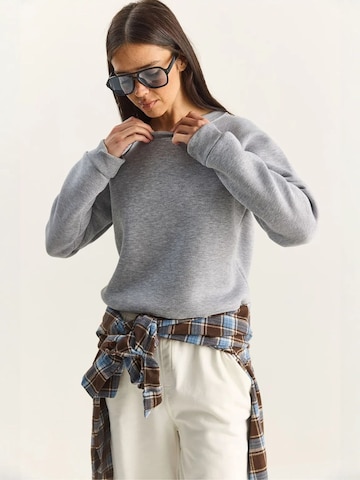 Bianco Lucci - Sweatshirt em cinzento