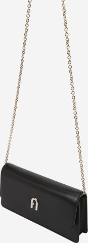 FURLA - Bolso de hombro en negro