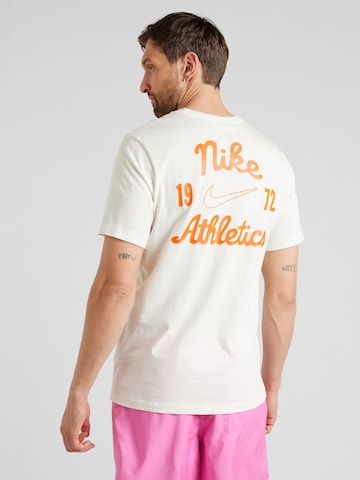 Nike Sportswear T-Shirt 'Club' in Weiß