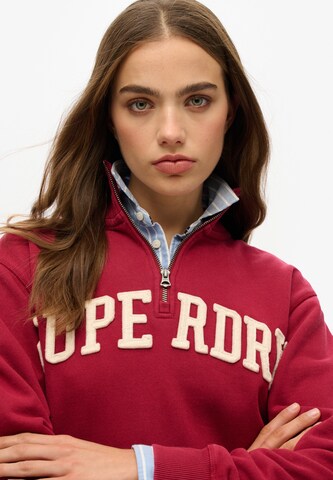Sweat-shirt 'Essentials' Superdry & Co en rouge
