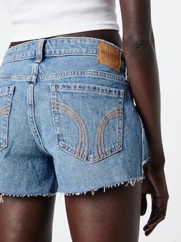 HOLLISTER Regular Shorts in Blau