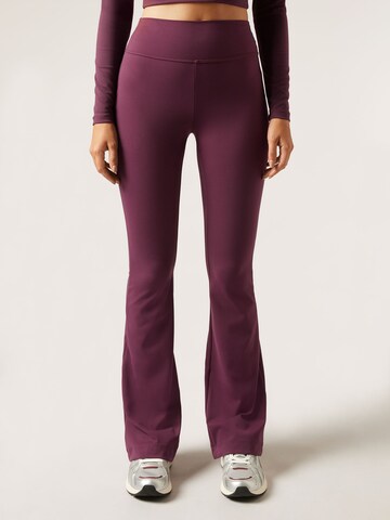 CALZEDONIA Flared Hose in Rot: Vorderseite