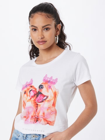 EINSTEIN & NEWTON Shirt 'Royal Puppies' in Wit: voorkant