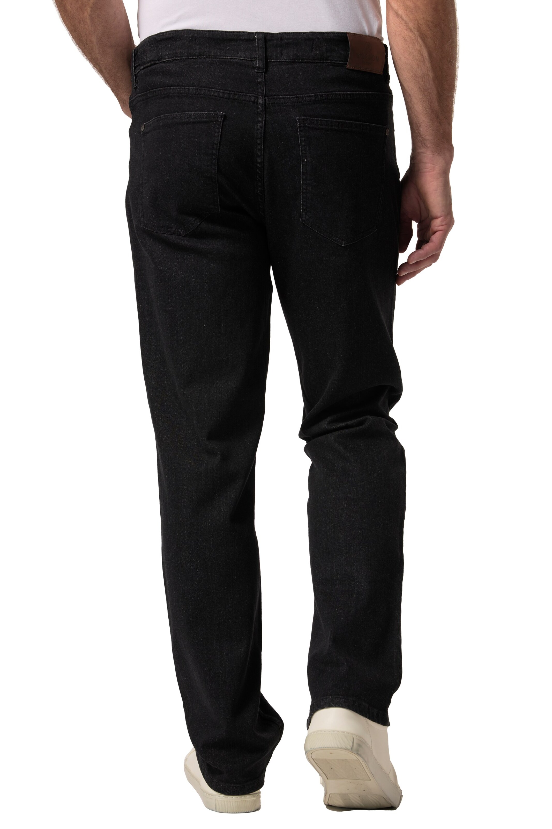 Boston Park Slim fit Jeans in Black