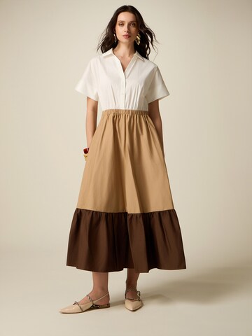 Robe oltre en marron : devant