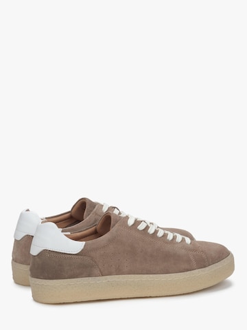 Estro Platform trainers '915819-3' in Brown
