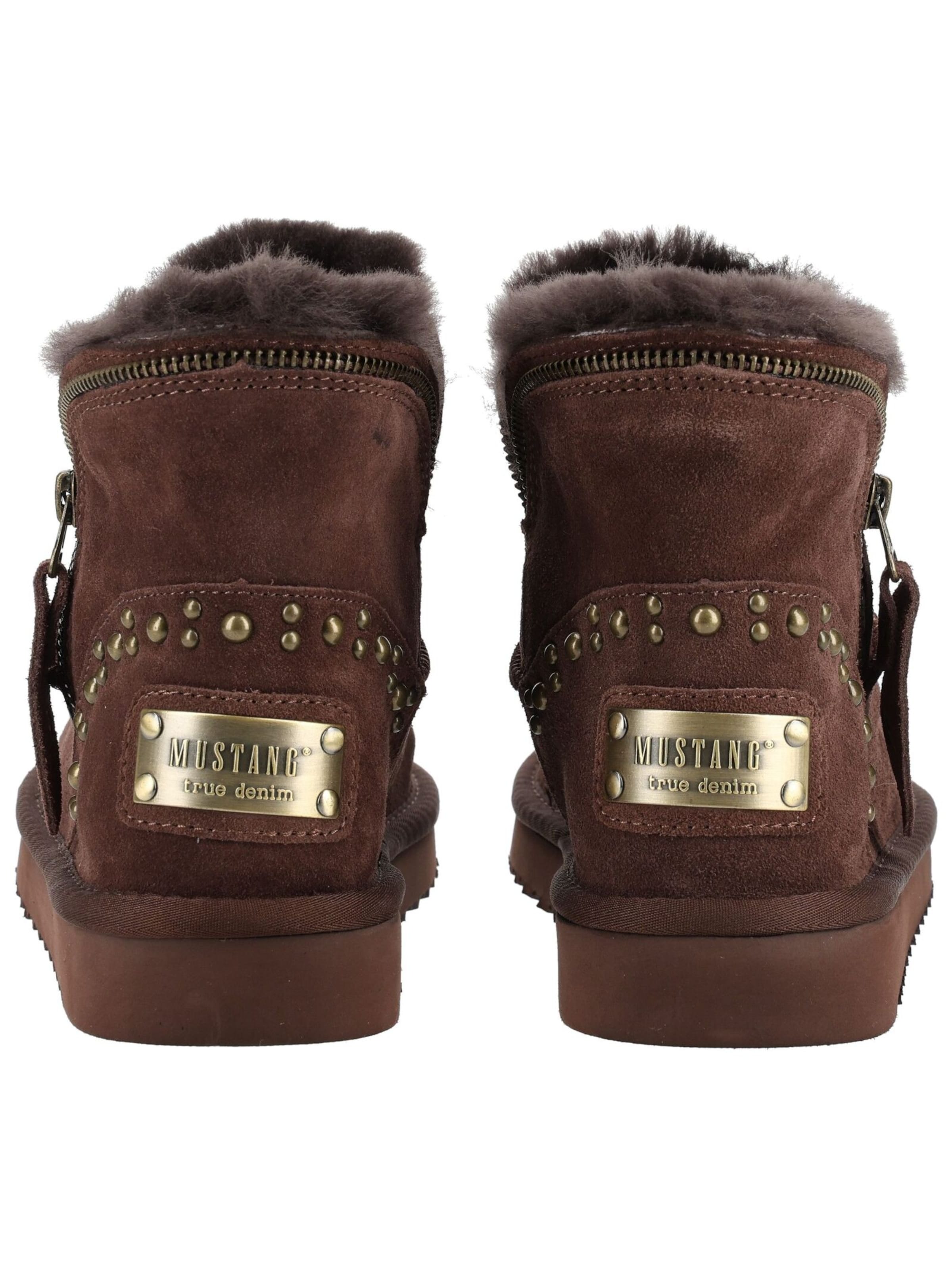 MUSTANG Boots in Braun