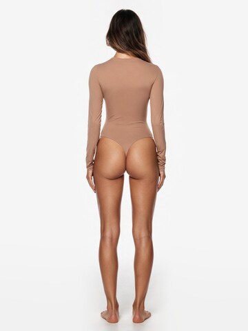 GOD SAVE QUEENS Body 'Second Skin Long Sleeve Crew-Neck Bodysuit' - barna
