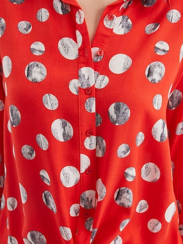 Bigdart Blouse in Red