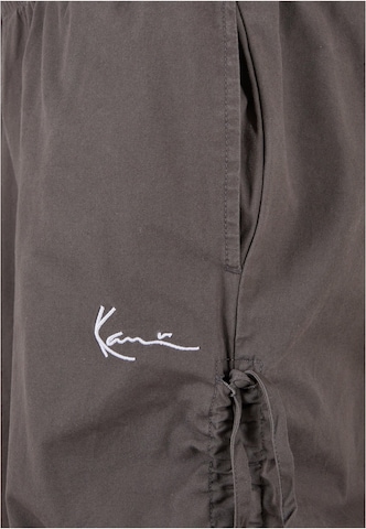 Karl Kani tavaline Klapptaskutega püksid, värv hall