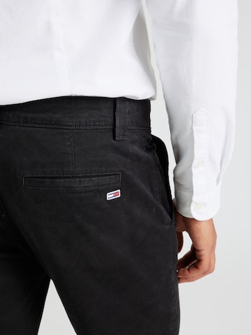 Slimfit Pantaloni chino 'Scanton' di Tommy Jeans in nero