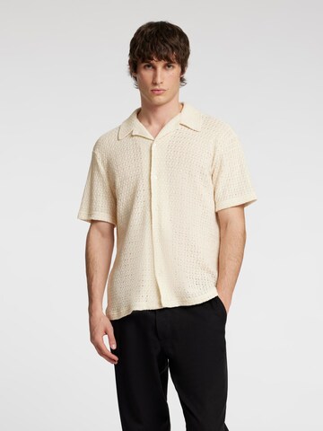 Fit confort Chemise SELECTED HOMME en blanc : devant