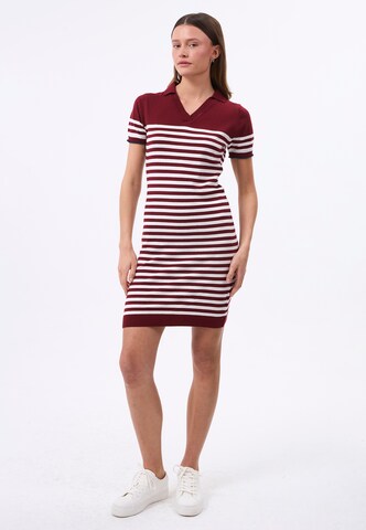 Abito in maglia di Felix Hardy in rosso: frontale