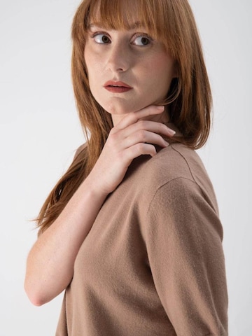 MND Pullover‌‌ in Beige