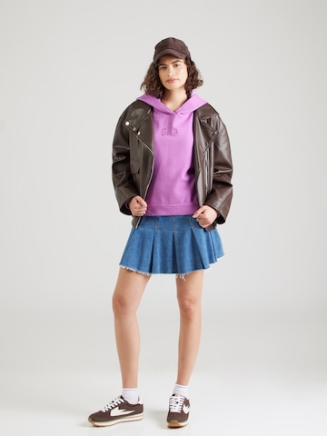 GAP Свитшот в Лиловый