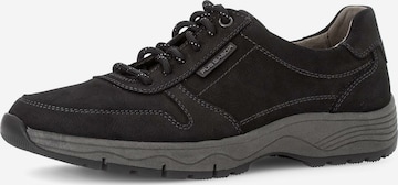 Baskets basses GABOR en noir : devant