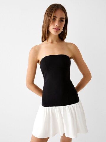 Bershka Kleid in Schwarz