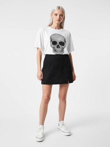 Alexa Dash Skirt in Black: front