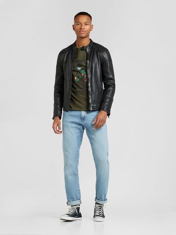 Gipsy by Mauritius Tussenjas 'Magnu' in Zwart