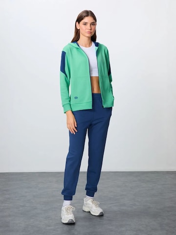 Tommy Life Sweatsuit in Blue