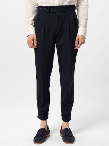 Antioch Regular Pleat-front trousers in Blue: front