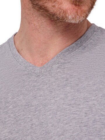 FALKE Shirt 'Essential'‌‌‌‌‌‌‌‌‌‌ in Grau