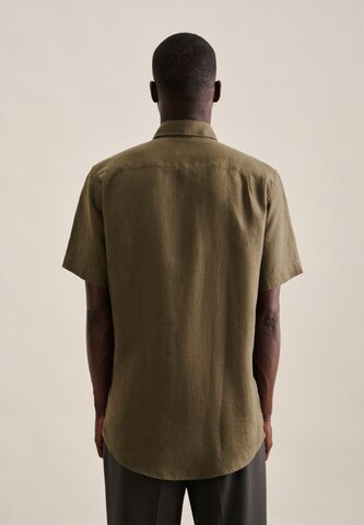Coupe regular Chemise business SEIDENSTICKER en vert