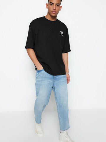 Trendyol T-Shirt in Schwarz