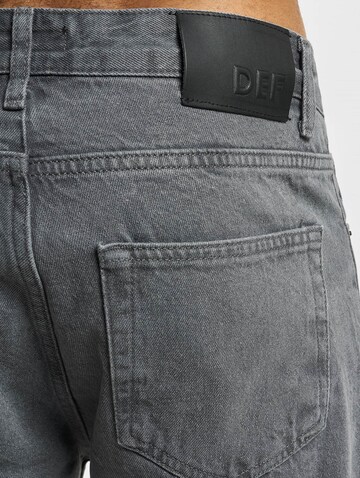 DEF Regular Jeans in Grau