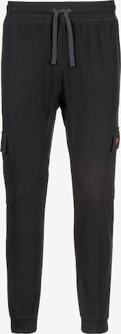 ELLESSE Pants in Black: front