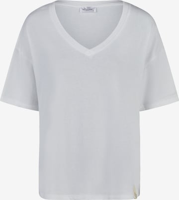 Cotton Candy Shirt in White: front