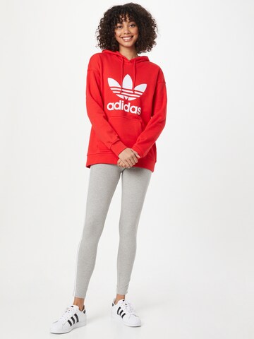 ADIDAS ORIGINALS Sweatshirt 'Adicolor Trefoil' i röd