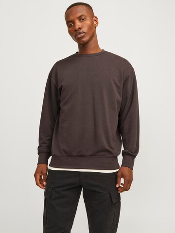 JACK & JONES - Sudadera 'JJECharge' en marrón: frente