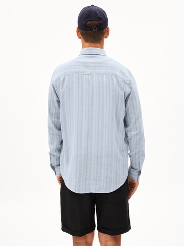 ARMEDANGELS Comfort fit Overhemd in Blauw